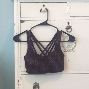 Lululemon 🍋 Sports Bra, Maroon/Burgundy and Black
